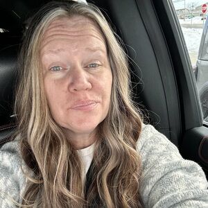 Meet your Posher, Kelli